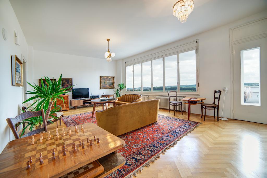 Nosislav Apartments Екстер'єр фото
