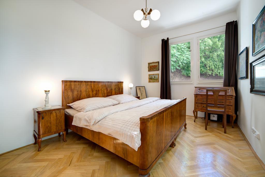 Nosislav Apartments Екстер'єр фото