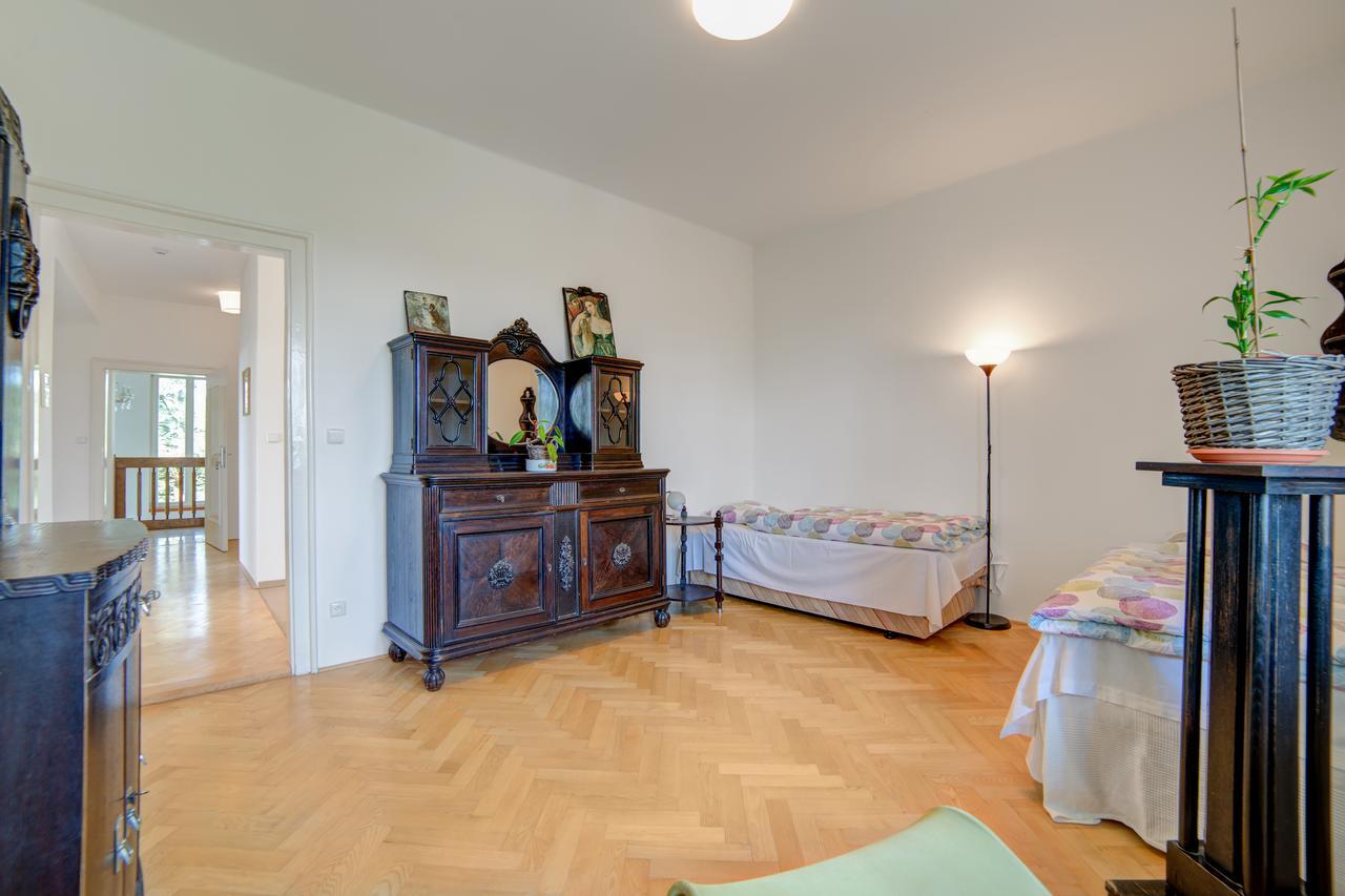 Nosislav Apartments Екстер'єр фото
